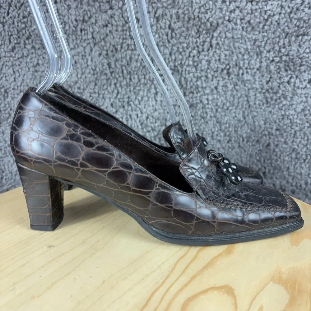Stuart Weitzman Heels Womens 7 Brown Leather Alligator Print Square Toe Shoes